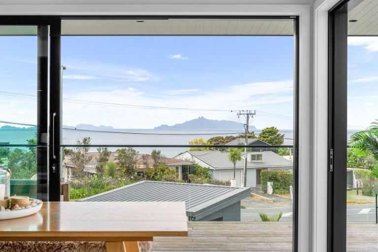 Photo of property in 2 Blue Moon Rise, Langs Beach, 0582