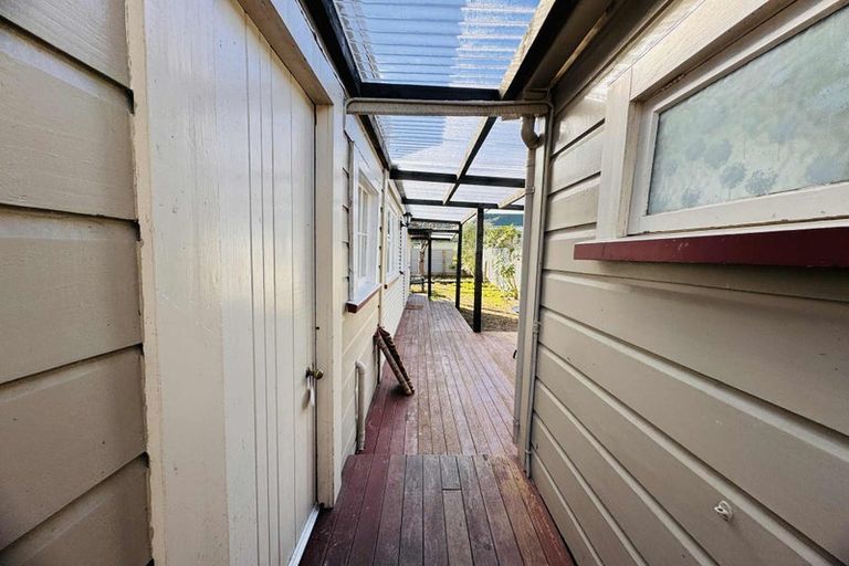 Photo of property in 105 Pitt Street, Palmerston North, 4410