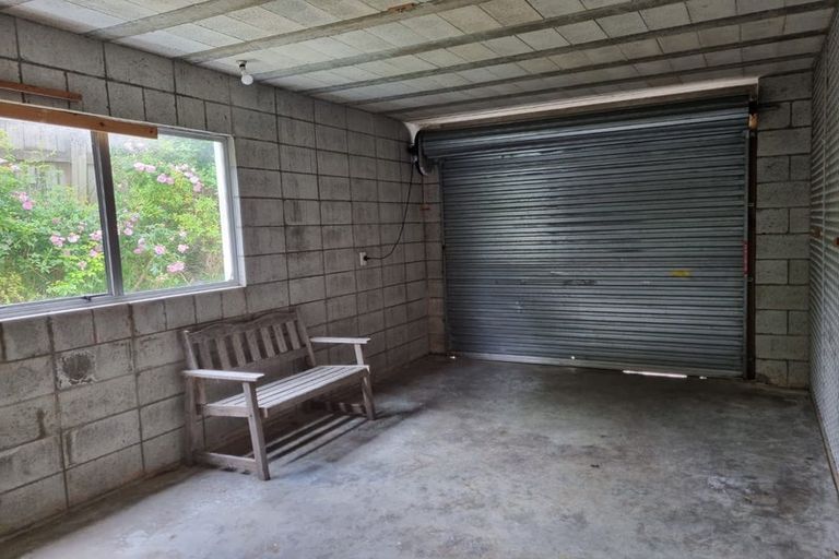 Photo of property in 37 Awatea Street, Ranui, Porirua, 5024