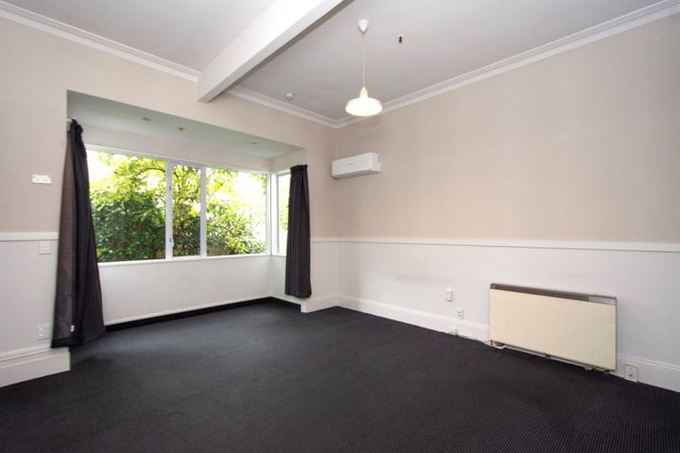 Photo of property in 94 Retreat Road, Avonside, Christchurch, 8061