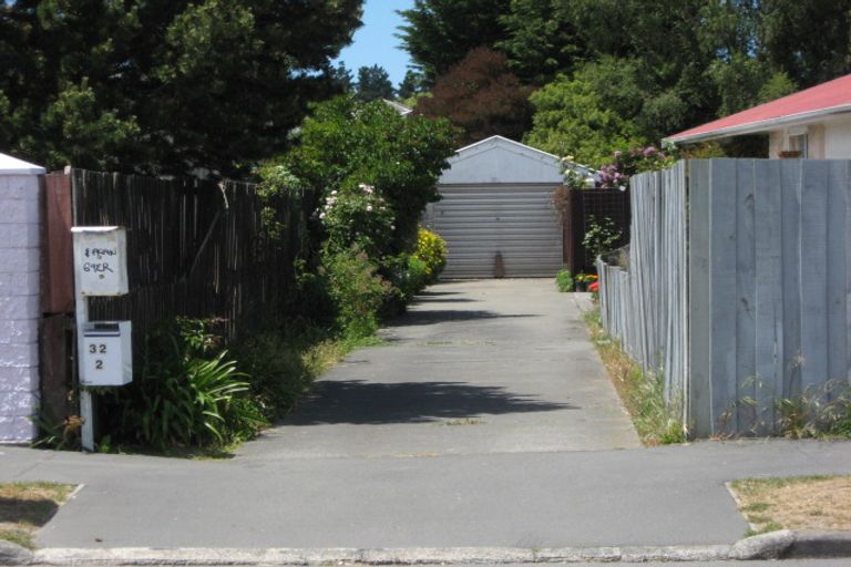 Photo of property in 2/32 Lamorna Road, Parklands, Christchurch, 8083