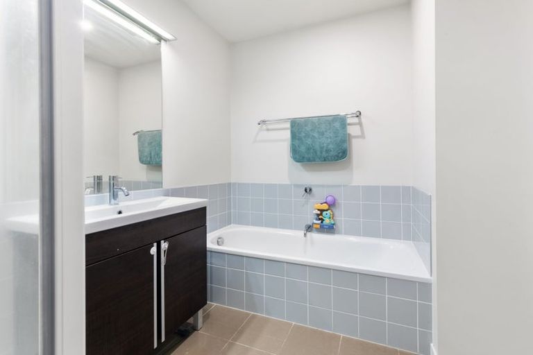 Photo of property in The Altair, 56/120 Rintoul Street, Newtown, Wellington, 6021