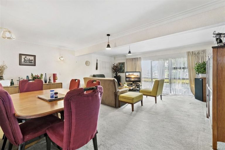 Photo of property in 60 Torkar Road, Clarks Beach, 2122