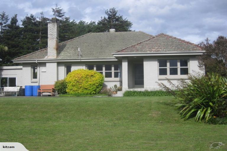 Photo of property in 205 Maunga Road, Pukeatua, 3880