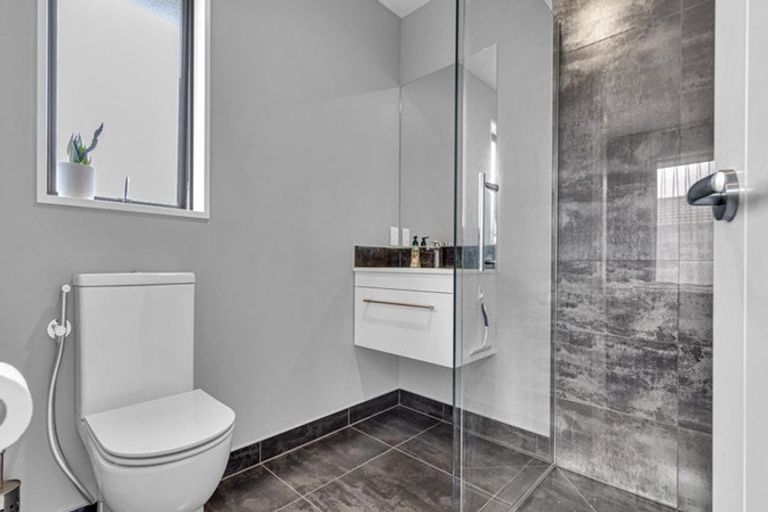 Photo of property in 17 Te Kanawa Lane, Rolleston, 7615