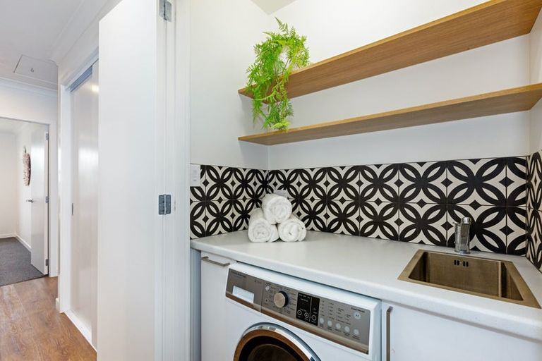 Photo of property in 5 Kaituna Street, Waitangirua, Porirua, 5024