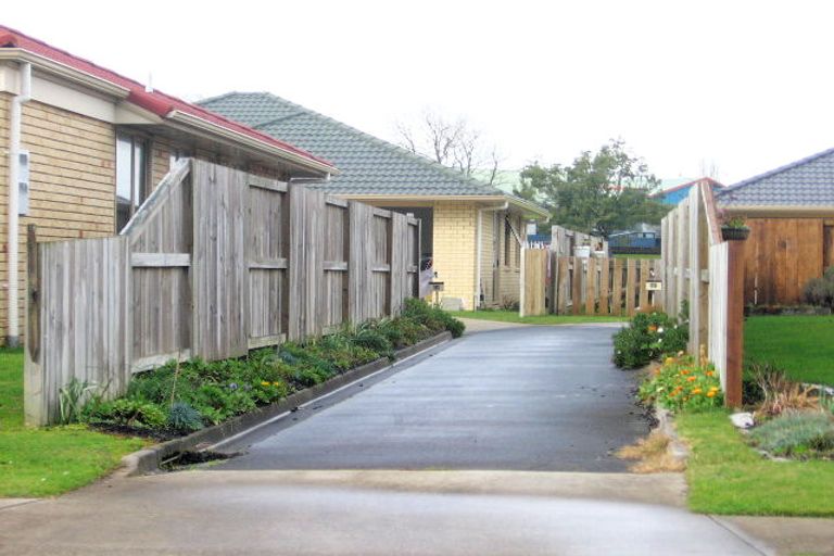 Photo of property in 26 Gardenia Close, Melville, Hamilton, 3206