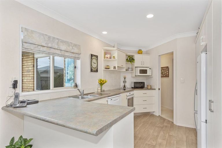 Photo of property in 56 Freyberg Street, Otumoetai, Tauranga, 3110