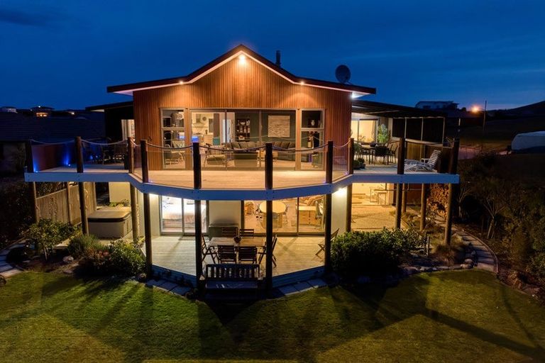 Photo of property in 47 Shearwater Drive, Kaikoura, 7300