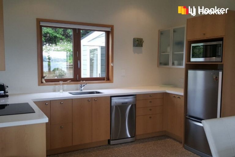 Photo of property in 3 Ngaio Street, Macandrew Bay, Dunedin, 9014