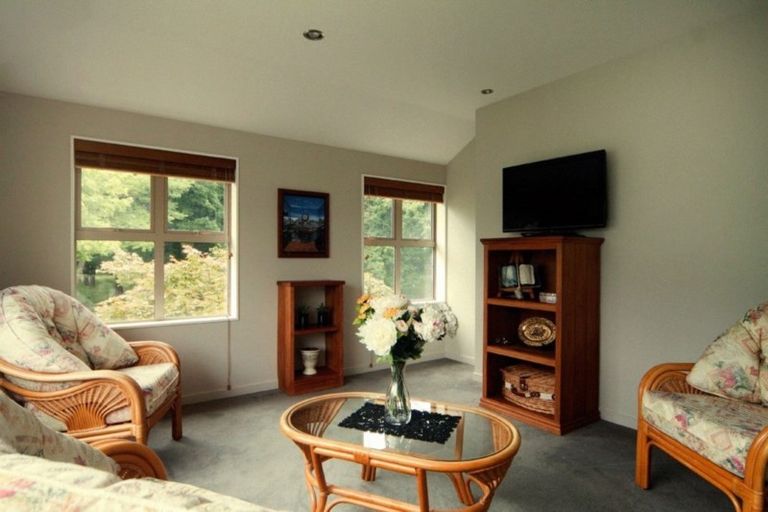 Photo of property in 135 Deans Avenue, Riccarton, Christchurch, 8011