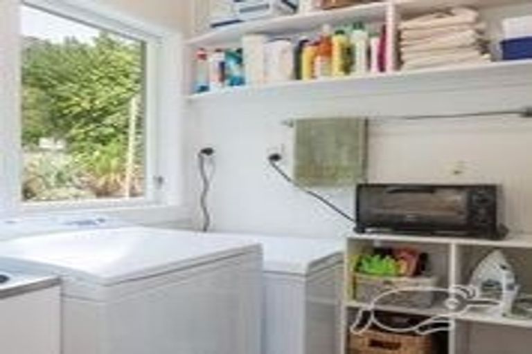 Photo of property in 351 Brook Street, The Brook, Nelson, 7010