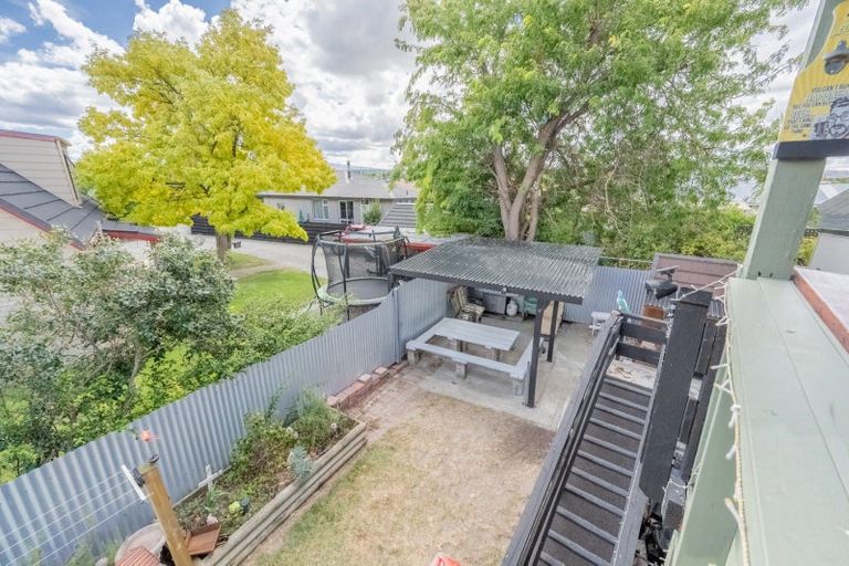 Photo of property in 2 Clutha Street, Alexandra, 9320