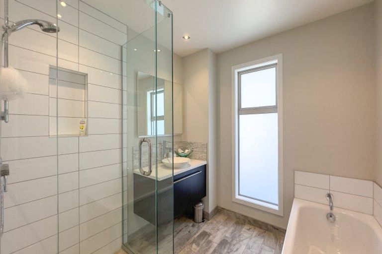 Photo of property in 207a Beach Road, Whangamata, 3620