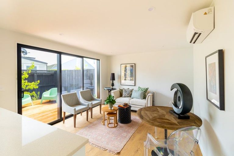 Photo of property in 4/125 Canon Street, Edgeware, Christchurch, 8013