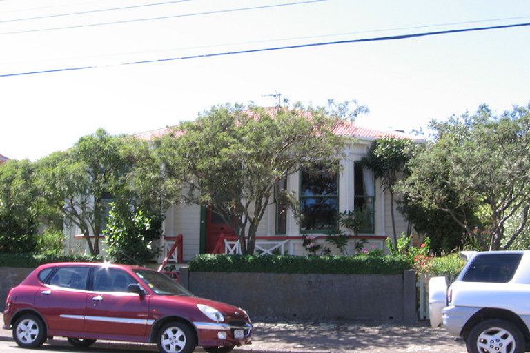 Photo of property in 87 Owen Street, Newtown, Wellington, 6021