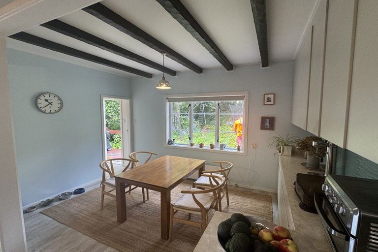 Photo of property in 2 Homewood Crescent, Karori, Wellington, 6012