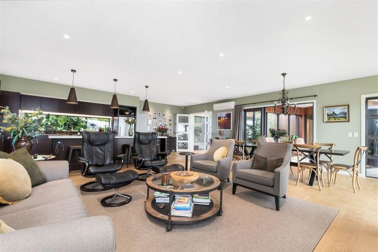 Photo of property in 9 Roystone Way, Huntsbury, Christchurch, 8022