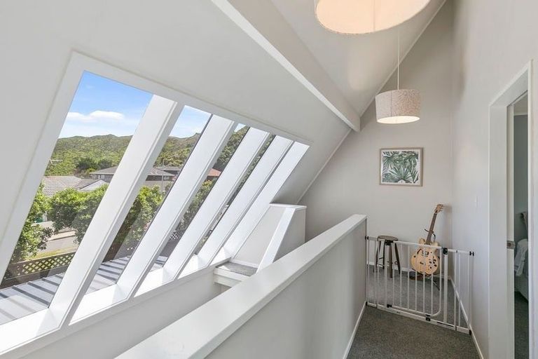 Photo of property in 48a Satara Crescent, Khandallah, Wellington, 6035