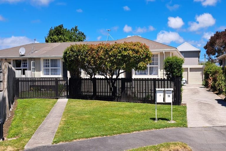 Photo of property in 18 Siddal Place, Richmond, Christchurch, 8013