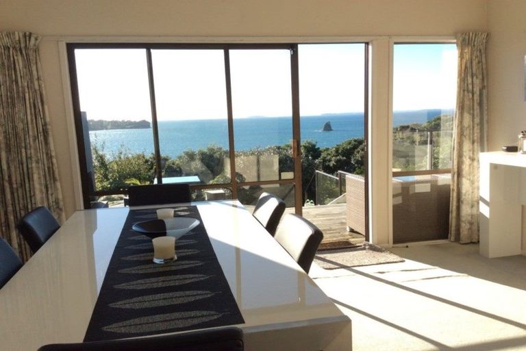 Photo of property in 1001 Whangaparaoa Road, Tindalls Beach, Whangaparaoa, 0930