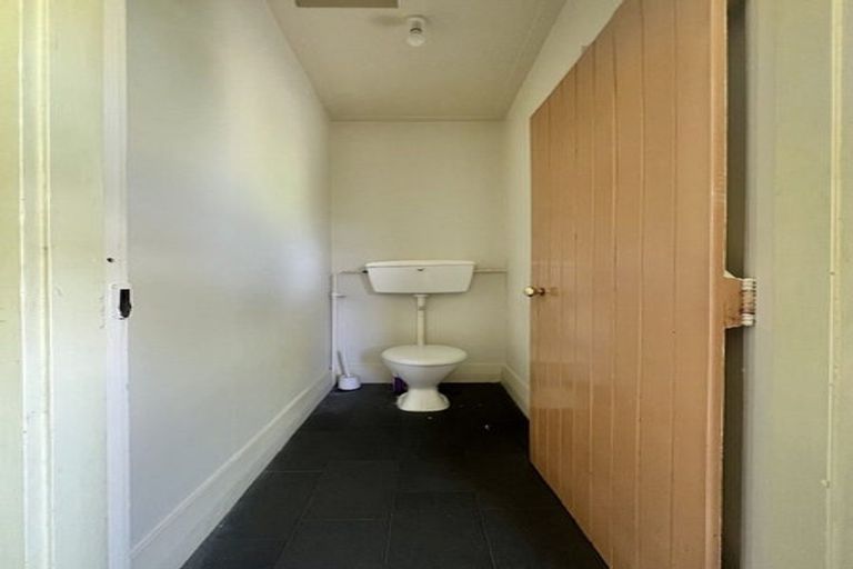 Photo of property in 5 Osborne Terrace, Mornington, Dunedin, 9011