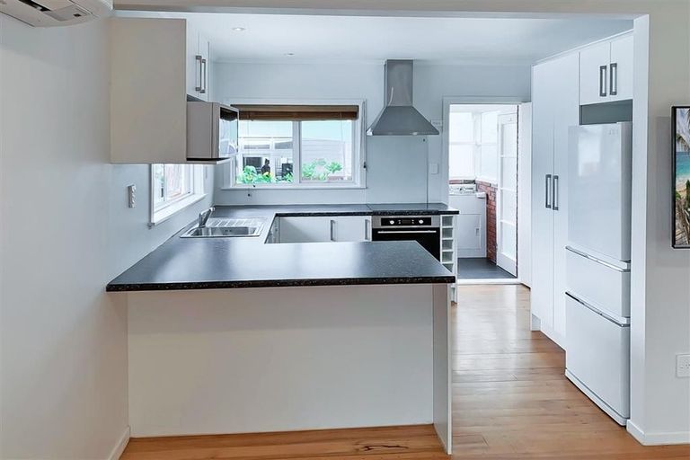 Photo of property in 1/29 Anzac Street, Takapuna, Auckland, 0622