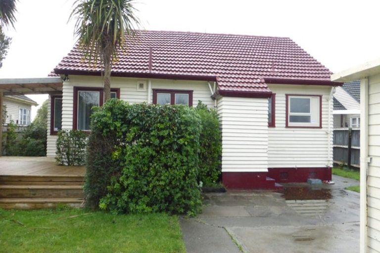 Photo of property in 10 Garvins Road, Hornby, Christchurch, 8042