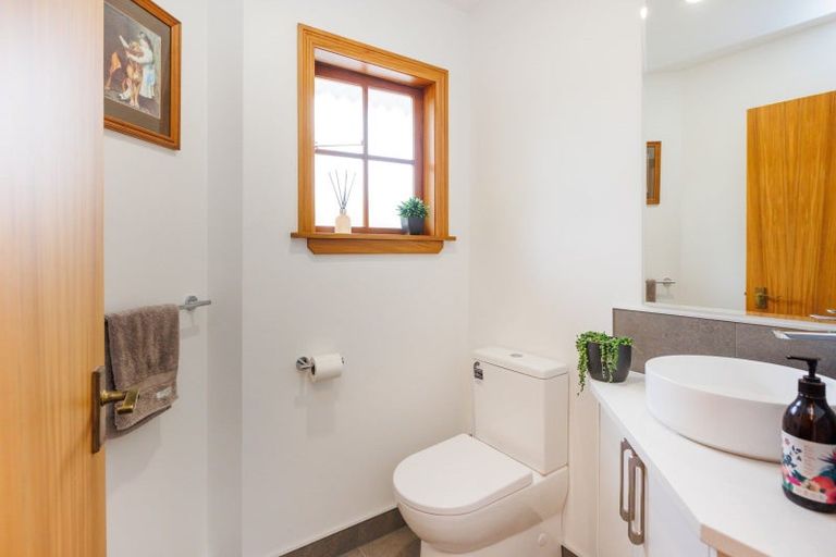 Photo of property in 111 Park Road, West End, Palmerston North, 4410