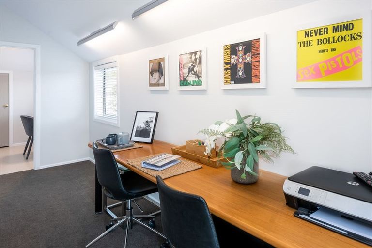 Photo of property in 16 Sea View Terrace, Cockle Bay, Auckland, 2014