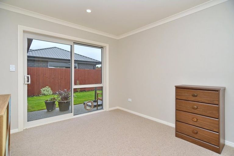 Photo of property in 88 Petries Road, Woodend, 7610