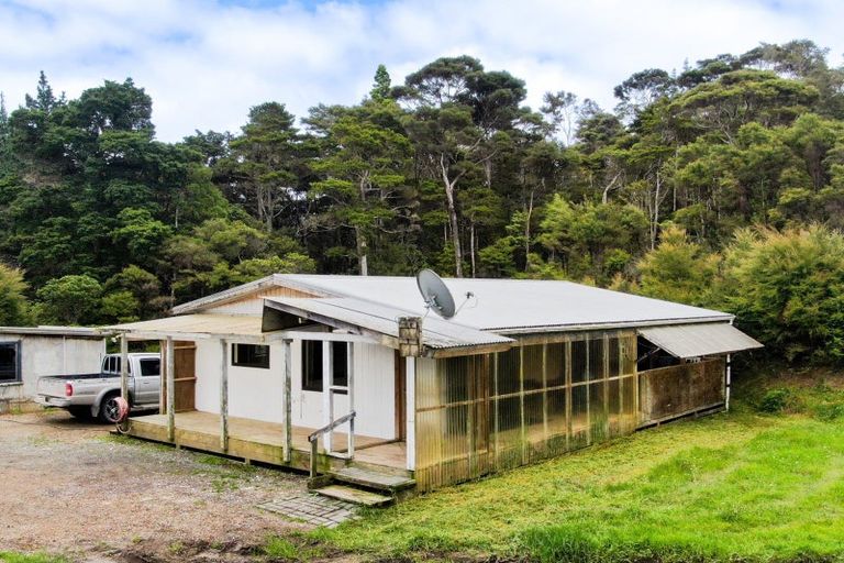Photo of property in 1 Mcgee Road, Kaeo, 0478