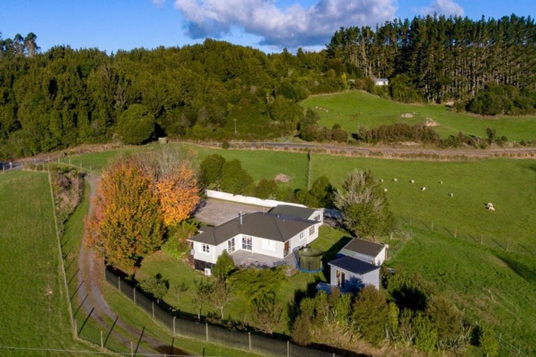 Photo of property in 247 Kaharoa Road, Hamurana, Rotorua, 3096