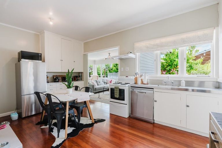 Photo of property in 40 Enderley Avenue, Enderley, Hamilton, 3214