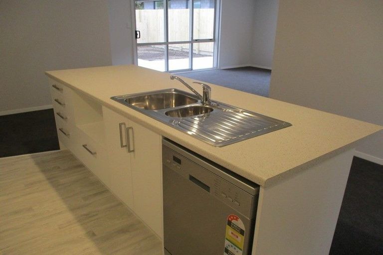 Photo of property in 5 Peter Burke Way, Pyes Pa, Tauranga, 3112