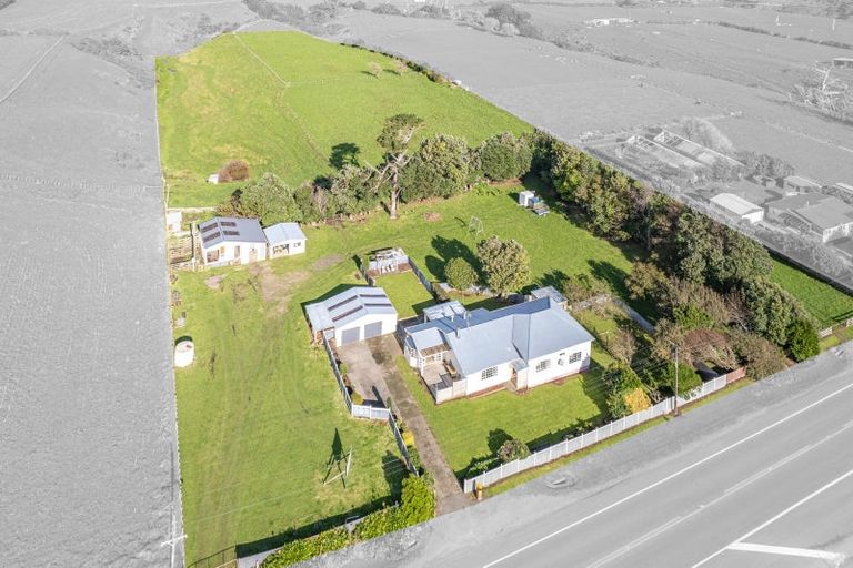 Photo of property in 174 Patea Road, Patea, 4597