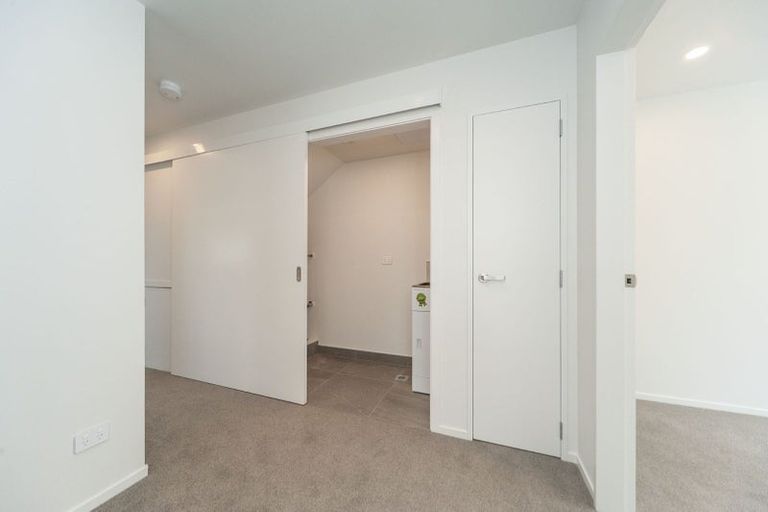 Photo of property in 47 Oakum Road, Whitby, Porirua, 5024