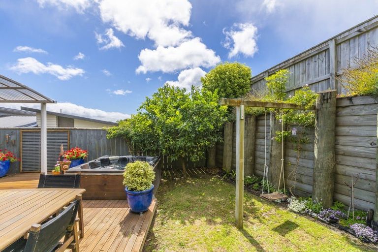 Photo of property in 3 Caterer Lane, Paraparaumu, 5032