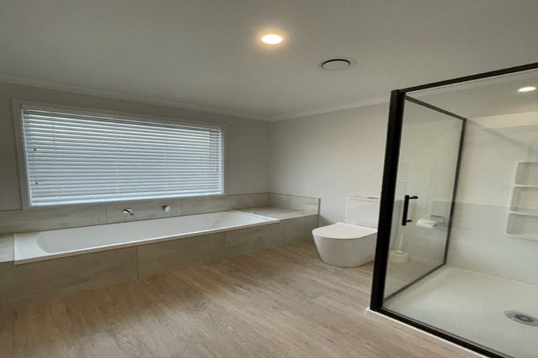 Photo of property in 4 Nithsdale Place, Pyes Pa, Tauranga, 3112