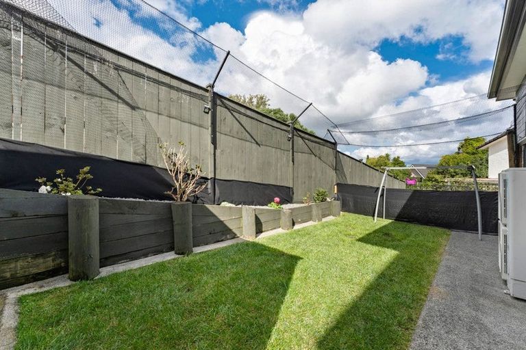 Photo of property in 39a Edgeworth Road, Glenfield, Auckland, 0629