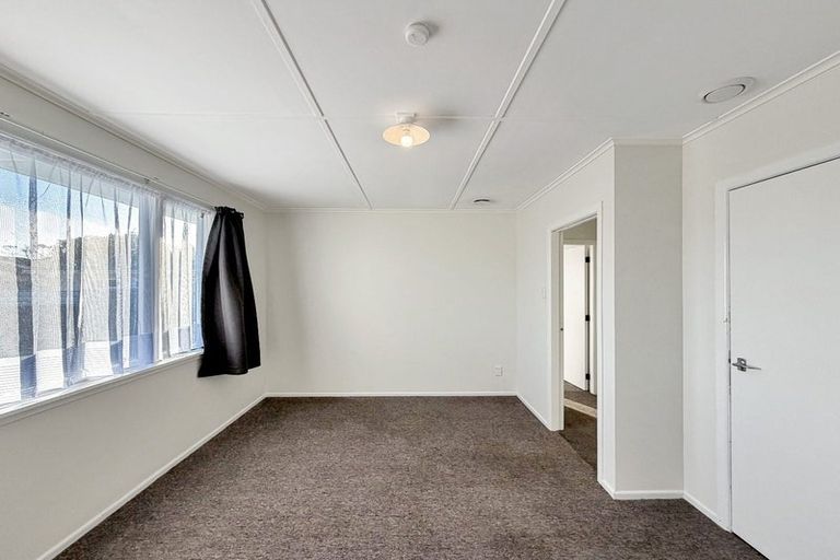 Photo of property in 30 Field Street, Aramoho, Whanganui, 4500