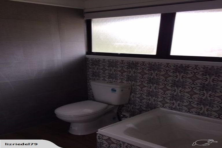 Photo of property in 11 Hyde Road, Clevedon, Papakura, 2582