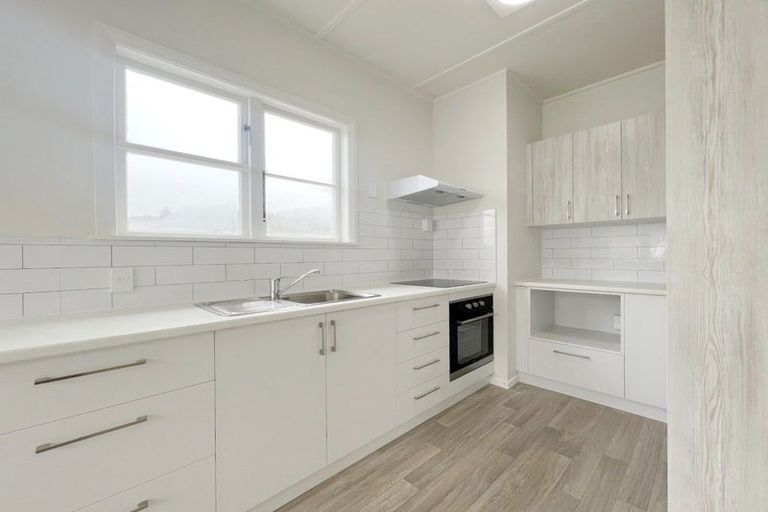 Photo of property in 66 Claude Street, Fairfield, Hamilton, 3214