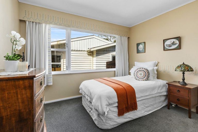 Photo of property in 76 Spencer Street, Crofton Downs, Wellington, 6035