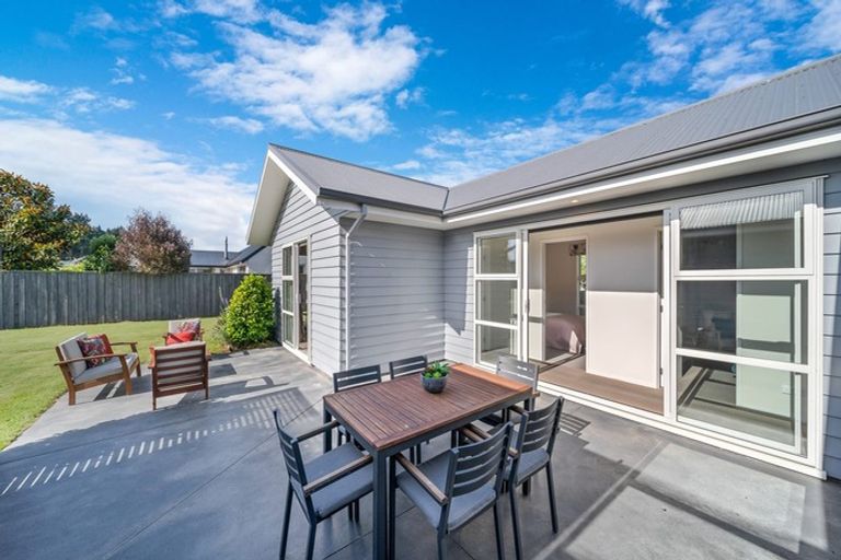 Photo of property in 7 Barnsley Crescent, West Melton, 7618