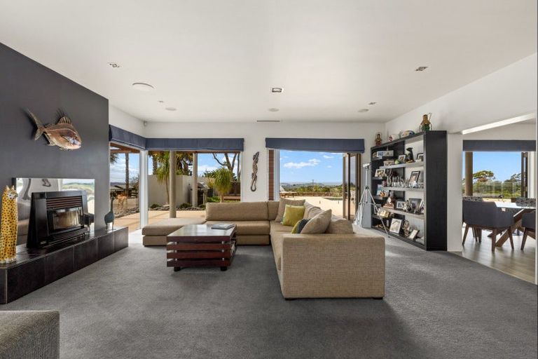 Photo of property in 298 Mahurangi West Road, Puhoi, Warkworth, 0983