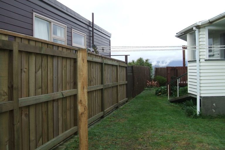 Photo of property in 8 Protea Street, Maungaraki, Lower Hutt, 5010