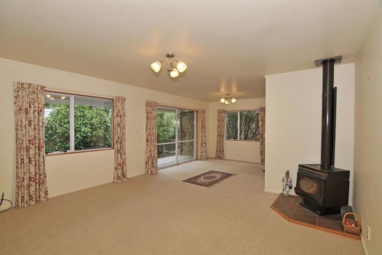 Photo of property in 39c Parkvale Road, Karori, Wellington, 6012