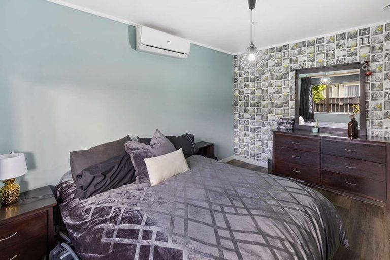 Photo of property in 63 Geraldine Crescent, Cloverlea, Palmerston North, 4412
