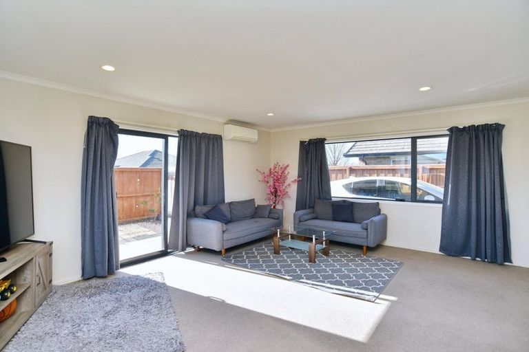 Photo of property in 72 Mary Ellen Street, Pegasus, 7612